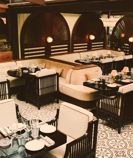 Pages internes Premiers Blocs 2 2 3 - Le restaurant
